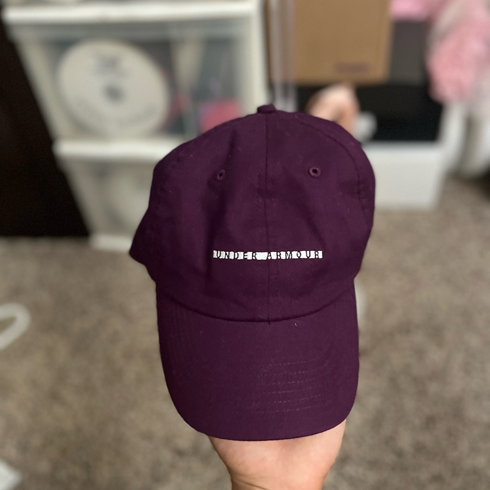 UNDER ARMOR BASEBALL CAP